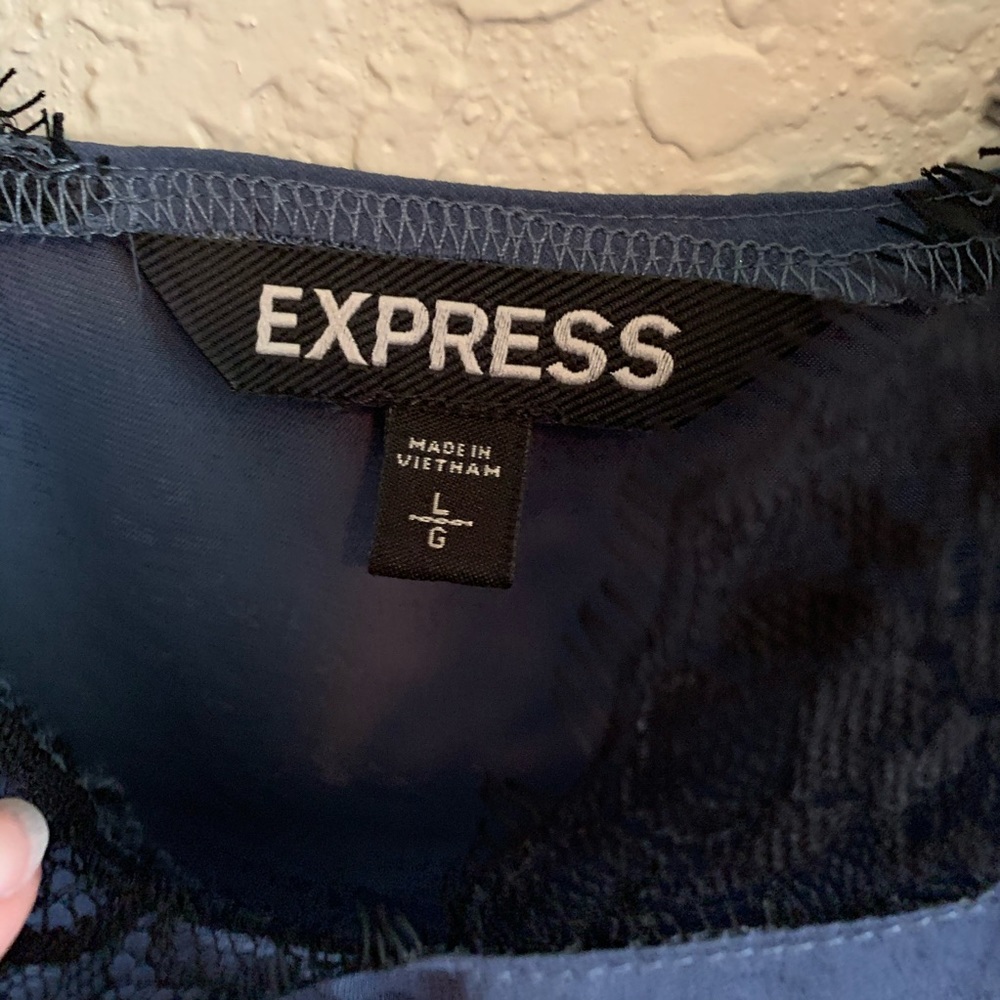 EXPRESS LACE TRIM TANK - Picture 5 of 5